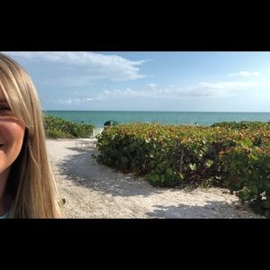 Meet your Posher, Melissa